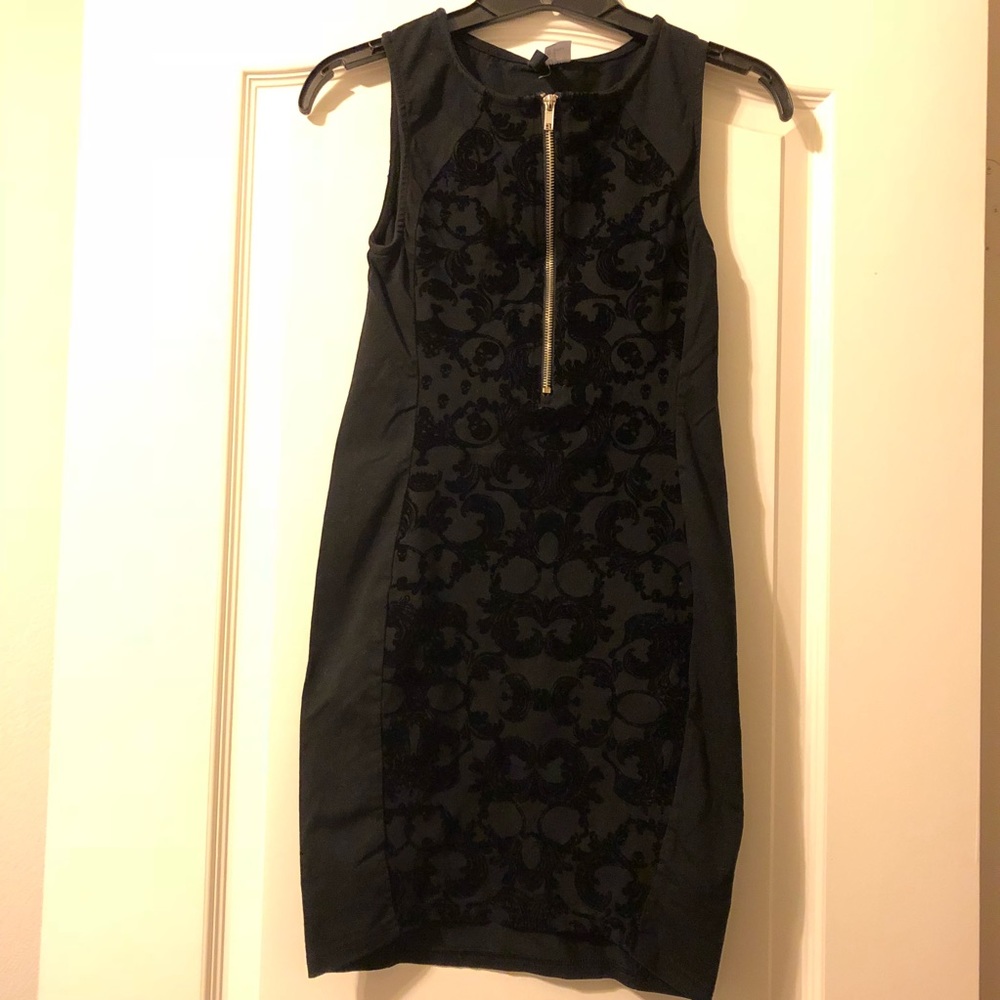 H&M Black Bodycon Stretch Zipper Front Dress Sexy